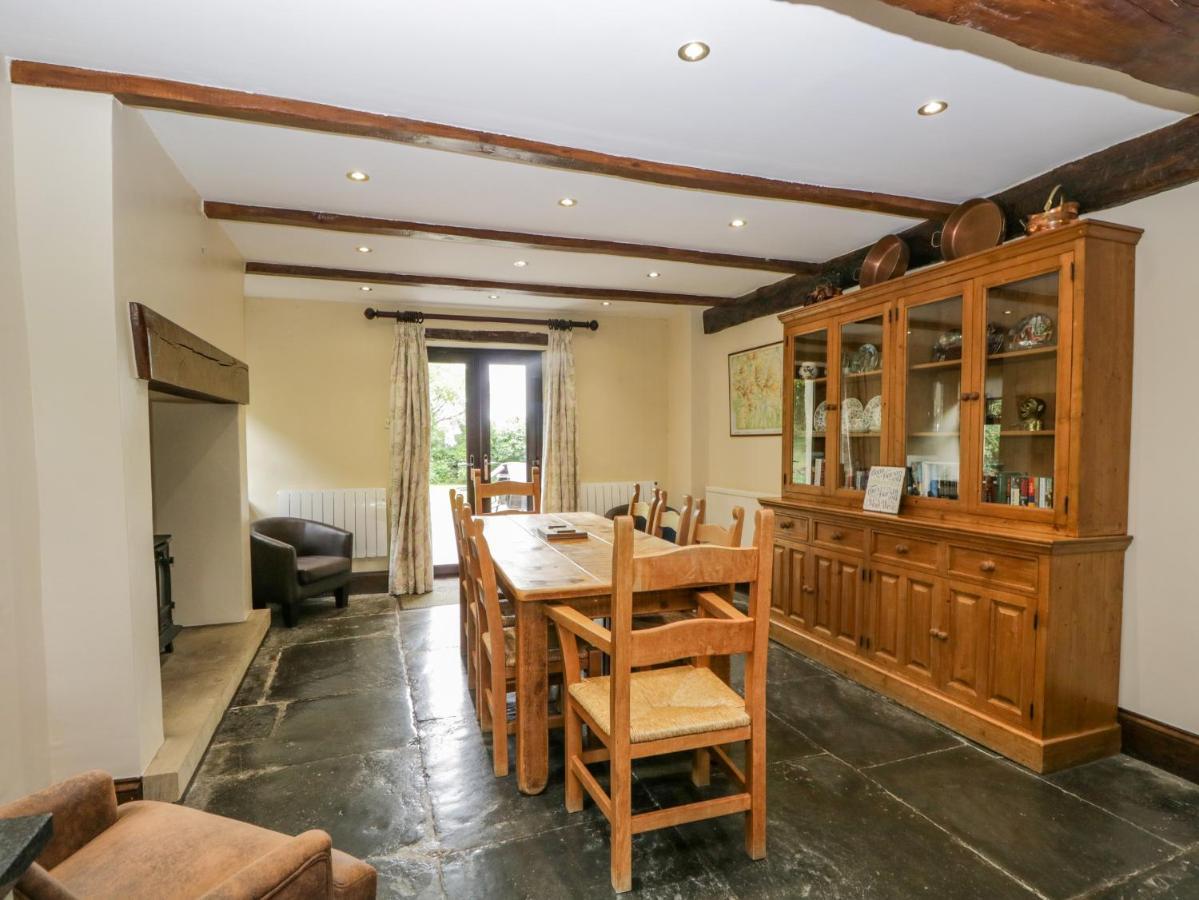 Ewedale Farm Villa Ulverston Exterior photo